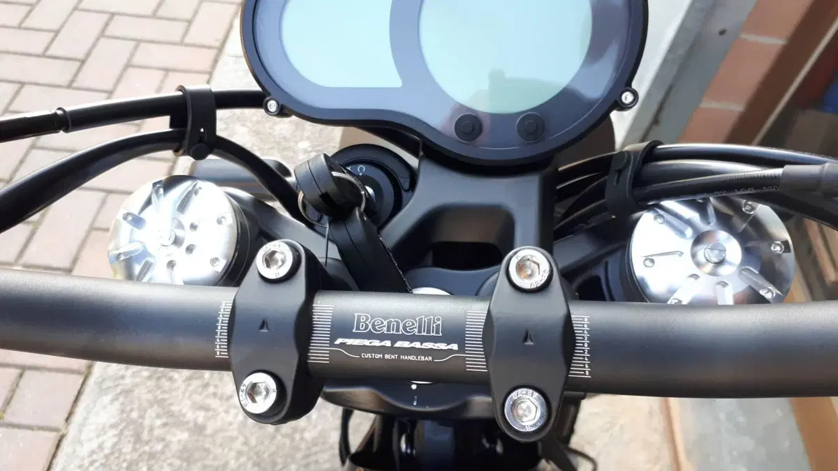 Benelli Leoncino 500 Trail (2021 - 26) (8)