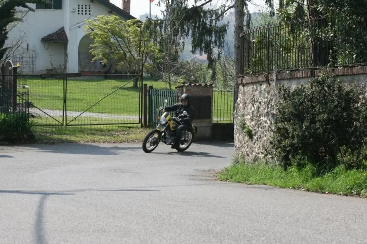 Borile B450 Scrambler (7)