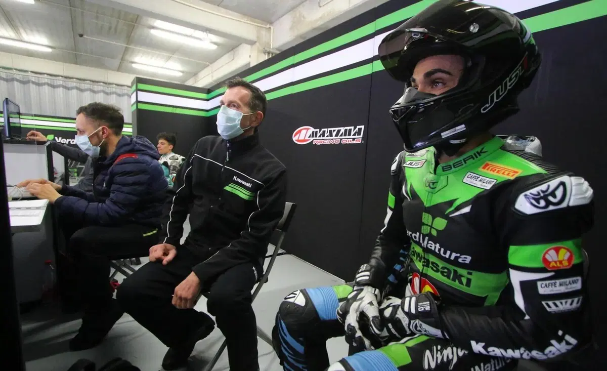 SBK 2021. Una giornata di prove a Portimao per Jonathan Rea (3)