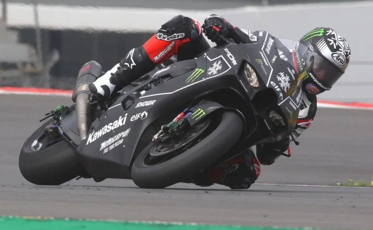 SBK 2021. Una giornata di prove a Portimao per Jonathan Rea (6)