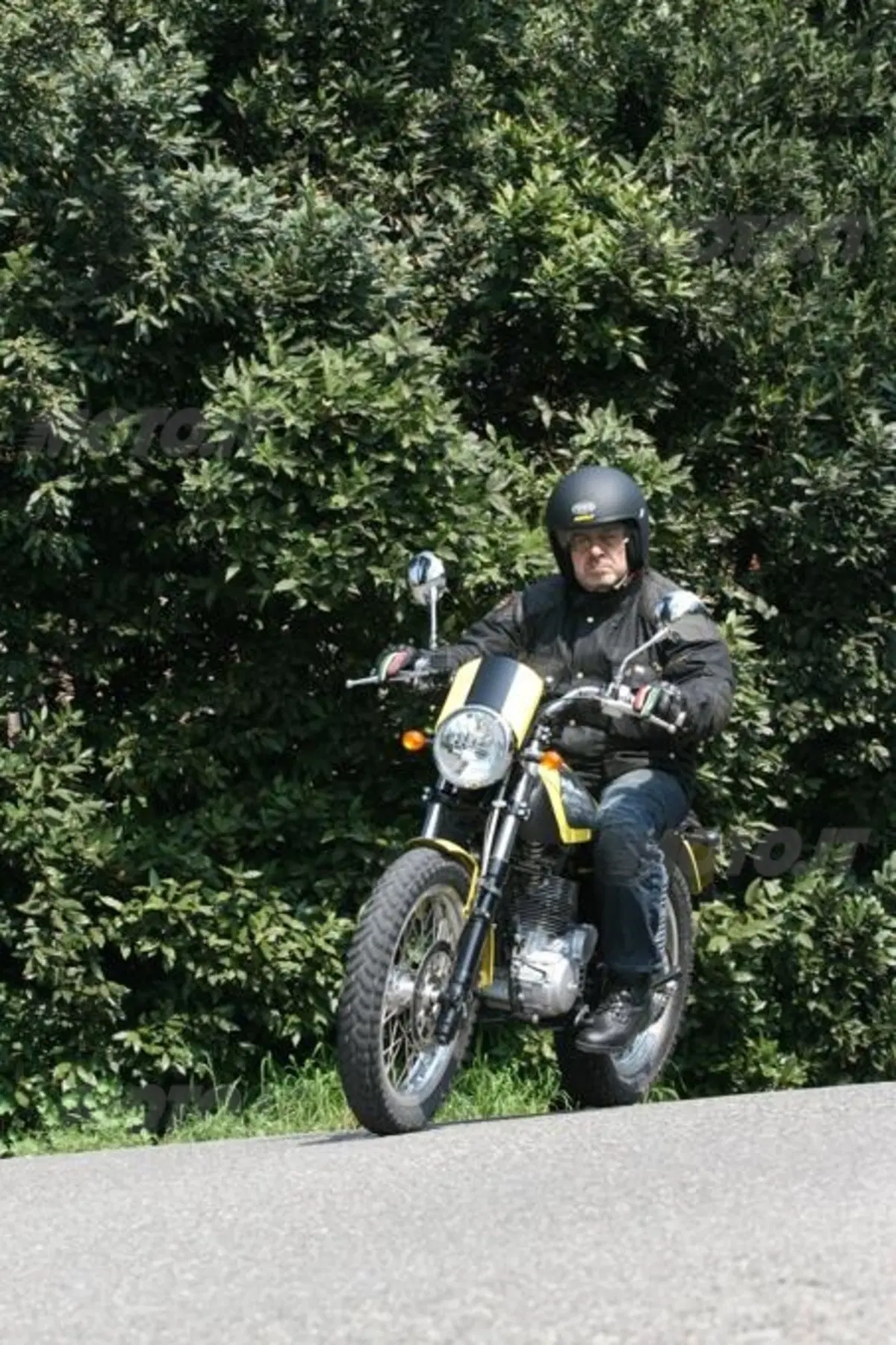 Borile B450 Scrambler (11)