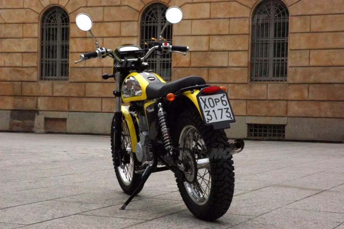 Borile B450 Scrambler (18)