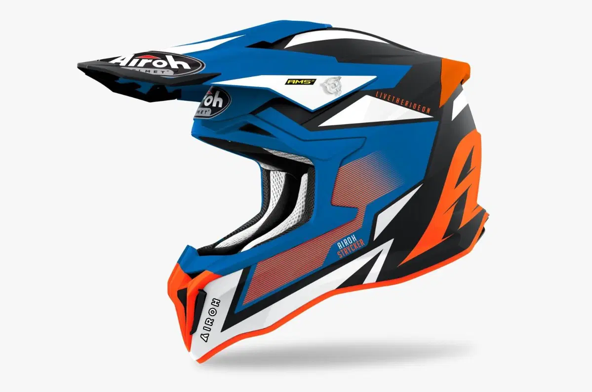 Nuovo casco off-road Airoh Strycker