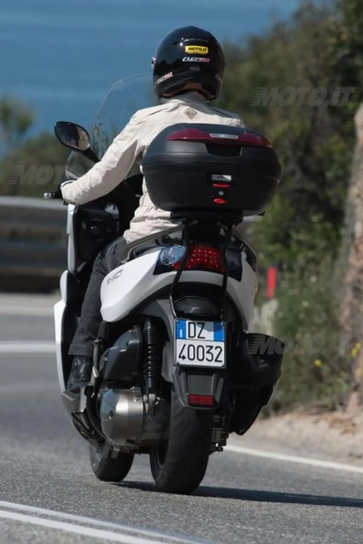 Kymco Xciting 400i e K-XCT 300i  (10)