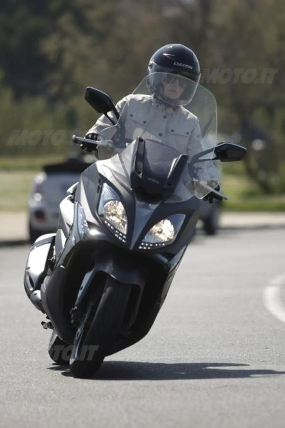 Kymco Xciting 400i e K-XCT 300i  (12)
