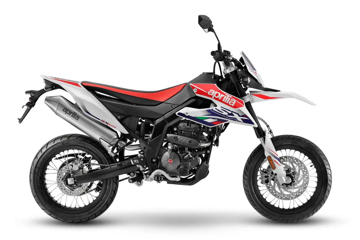 Aprilia rinnova le SX e RX 125 nel motore, nel design e nelle dotazioni (11)