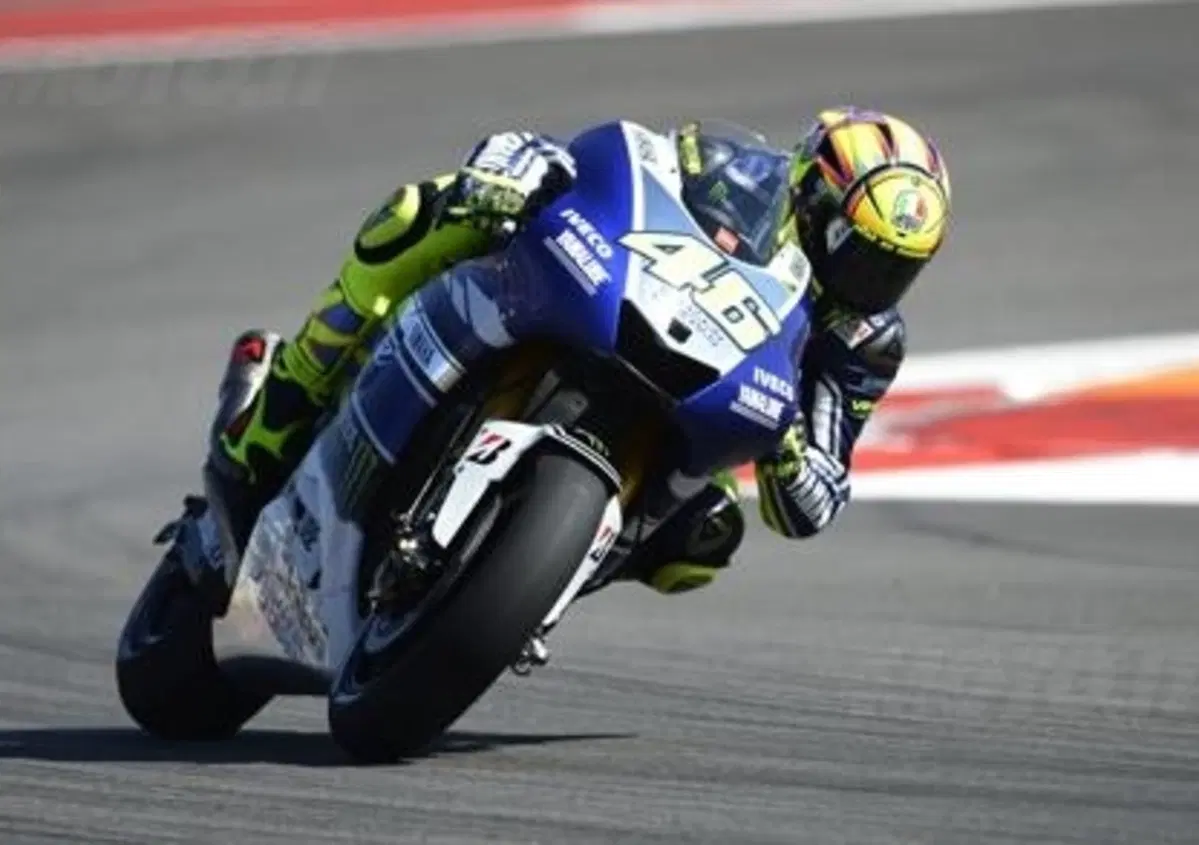 Rossi: "Ho difficolt&agrave; in frenata"