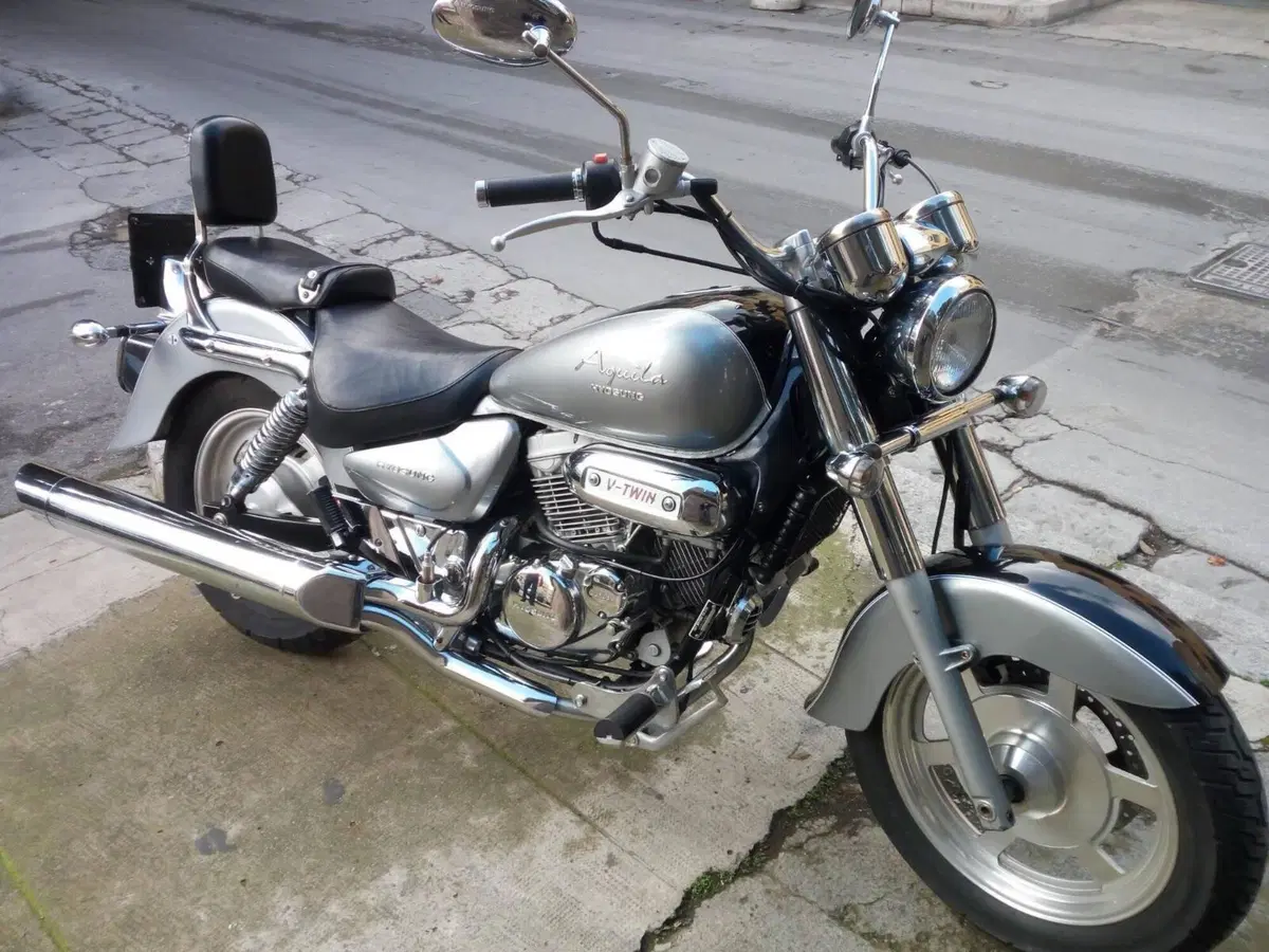 Hyosung Aquila 250 GV (2004 - 16)