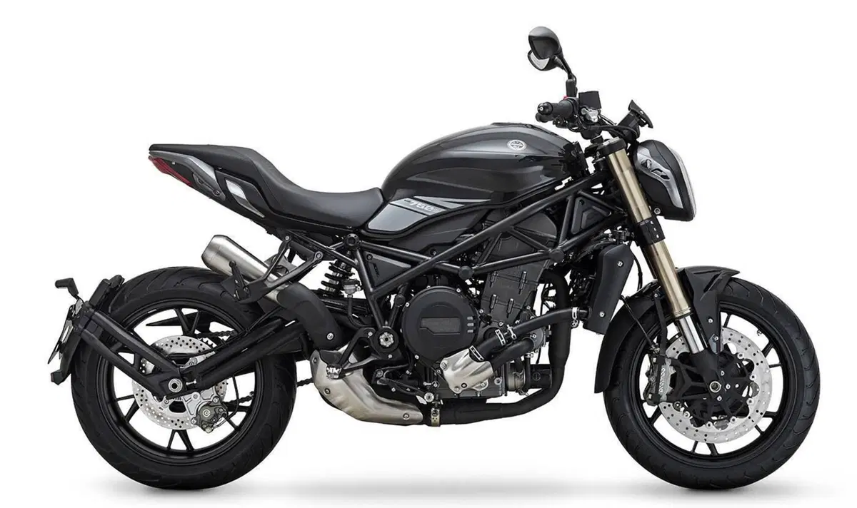 Benelli 752 S (2022 - 25)