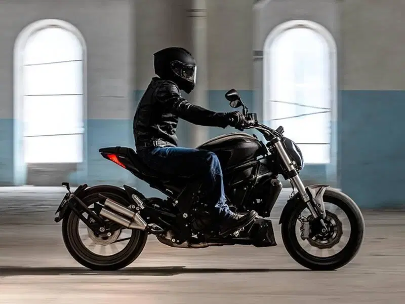 Benelli 502 C (2021 - 25)