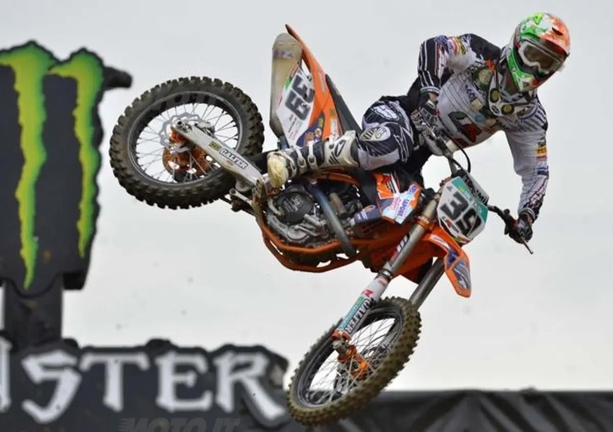 Motocross. Guarneri: "E' bello combattere con i piloti ufficiali"
