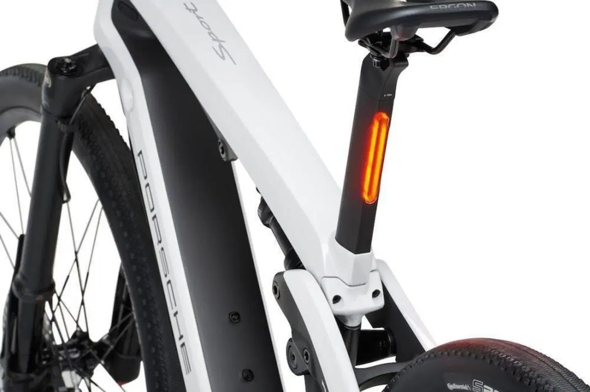 Cross e Sport, le nuove eBike di Porsche (10)
