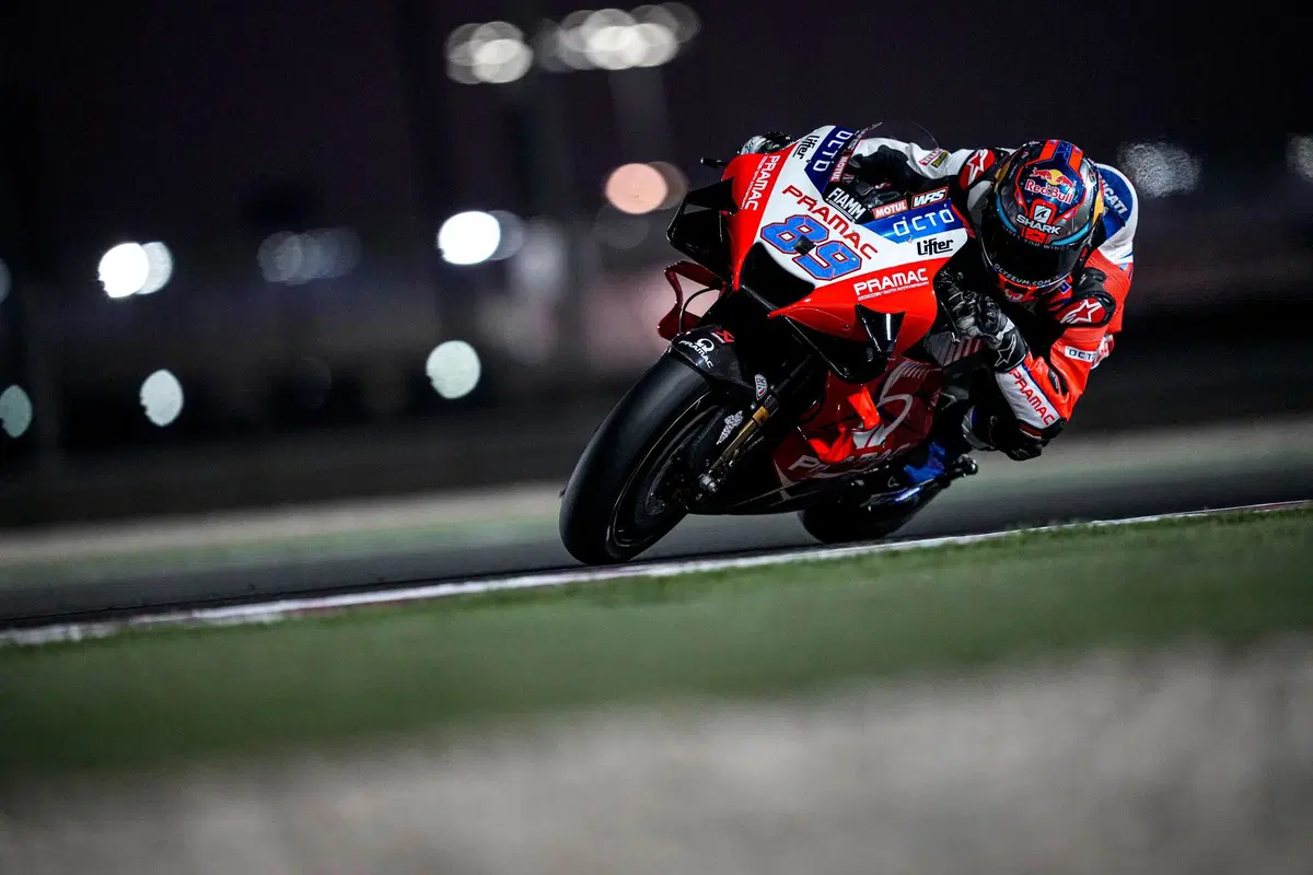 MotoGP 2021. Test Qatar, Day 2. Fabio Quartararo primo, davanti a Jack Miller e Aleix Espargaro (61)