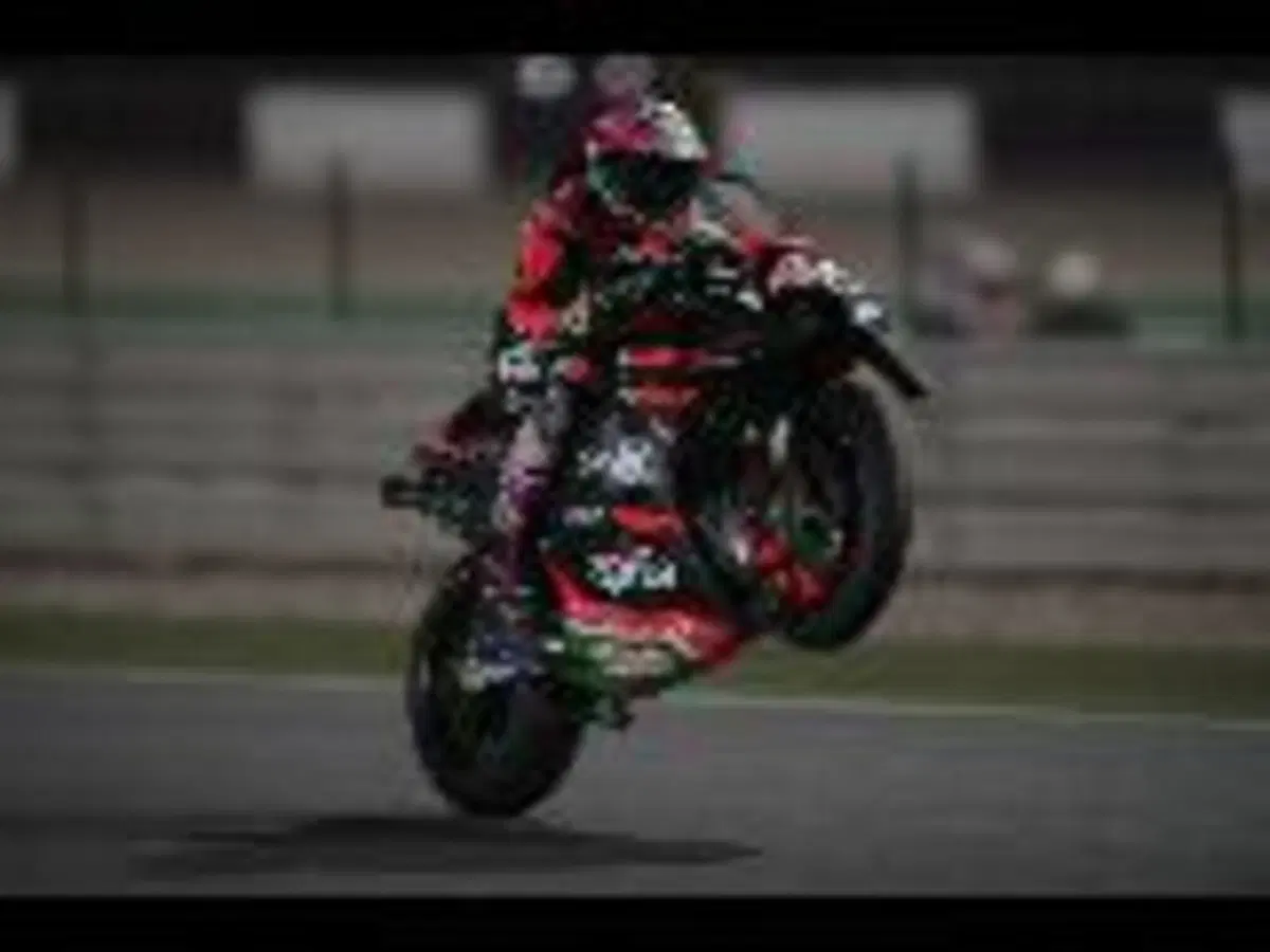 MotoGP 2021. Test Qatar, Day 2. Fabio Quartararo primo, davanti a Jack Miller e Aleix Espargaro (96)
