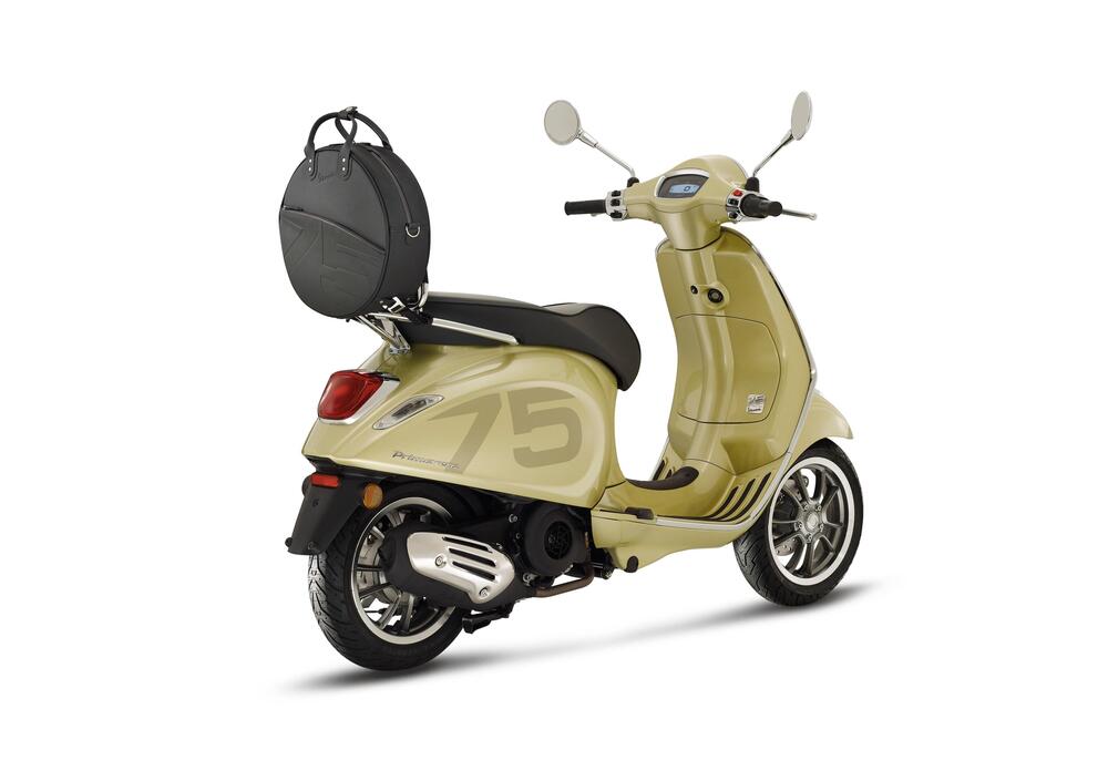 Vespa Primavera 50 4T 75th (2021) (4)