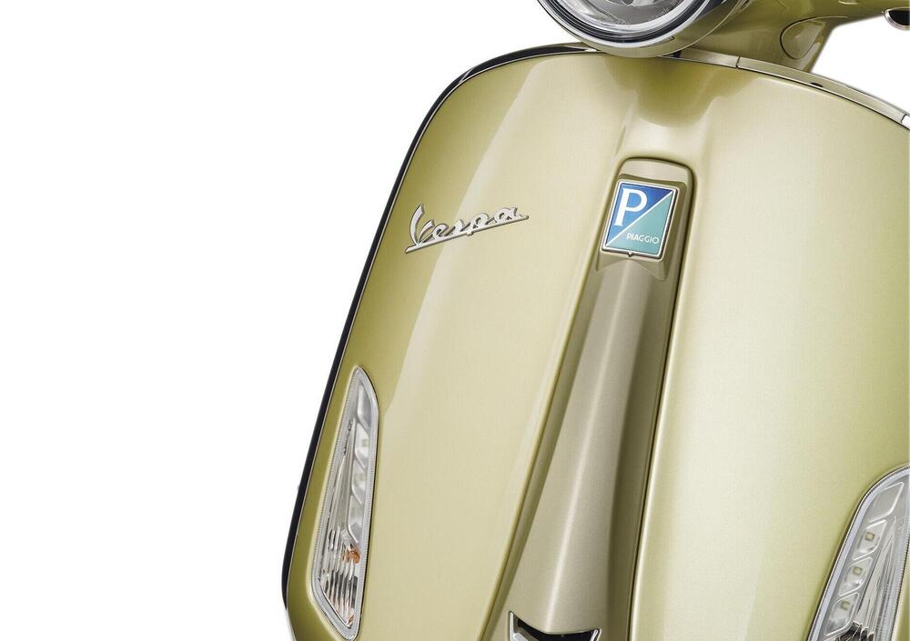 Vespa Primavera 125 3V ie 75th (2021) (5)