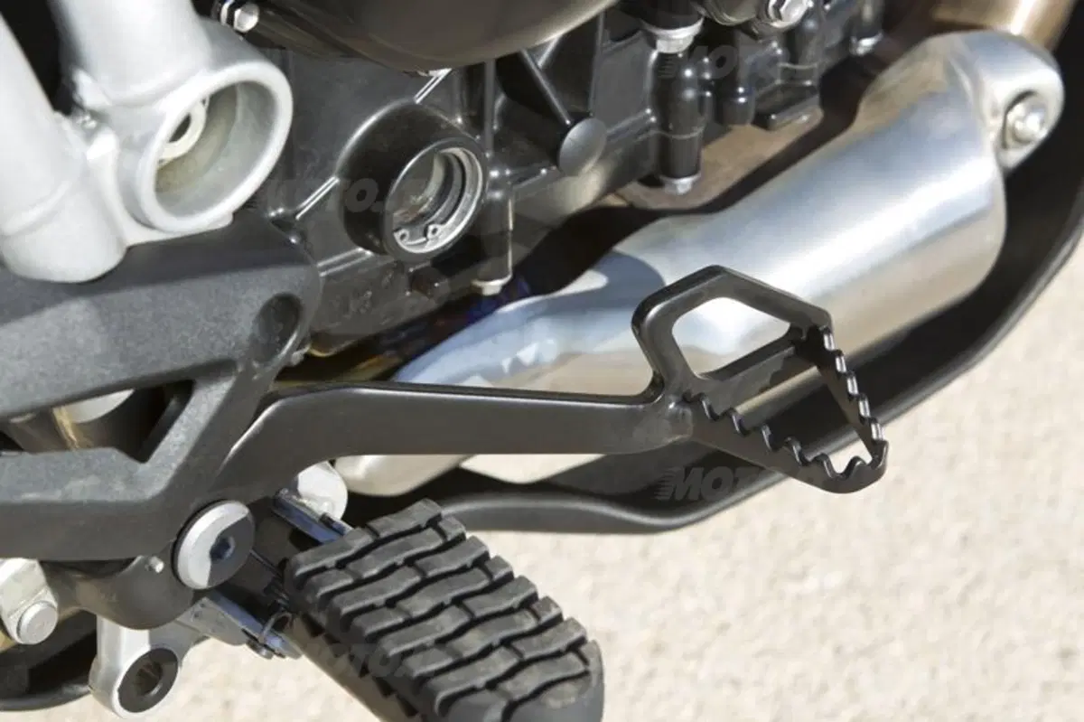 Honda Crossrunner VS Triumph Tiger 800 (38)