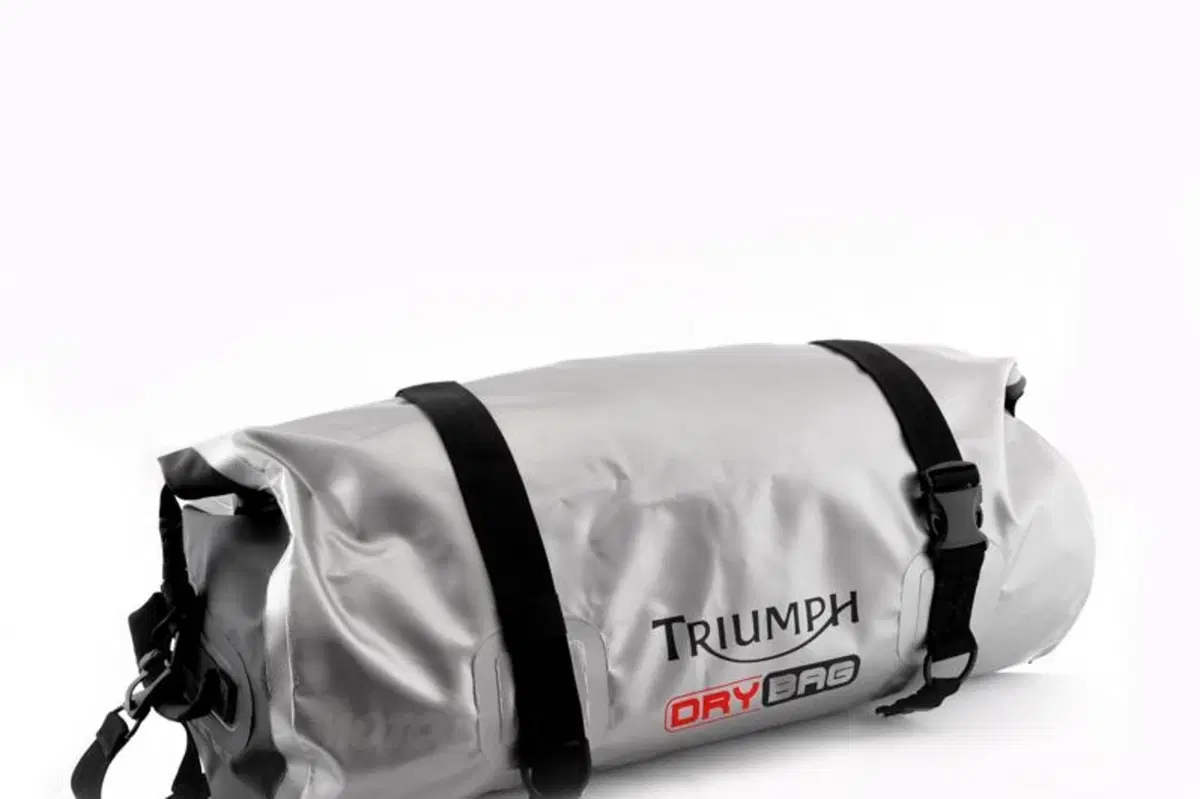 Honda Crossrunner VS Triumph Tiger 800 (54)