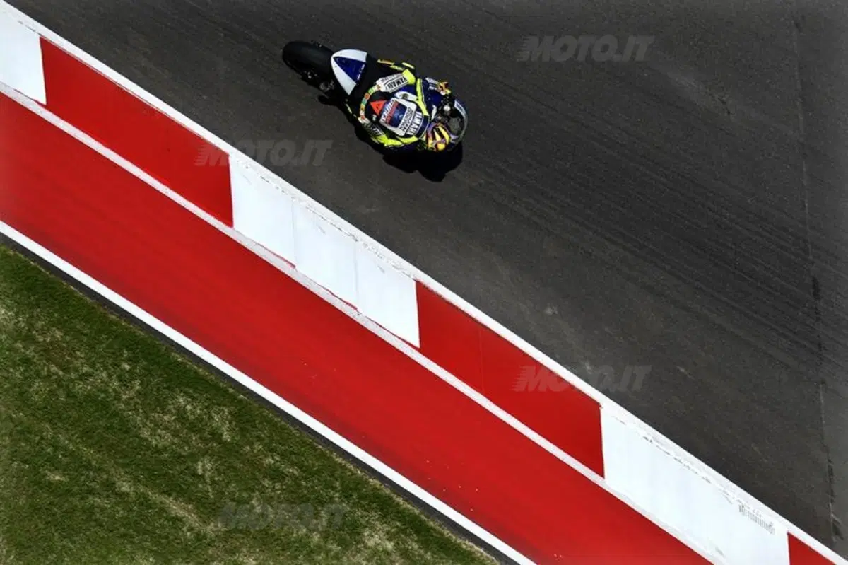 MotoGP. Le foto più spettacolari del GP di Austin (2)