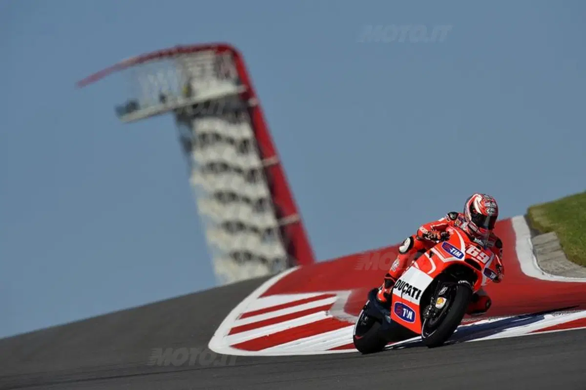 MotoGP. Le foto più spettacolari del GP di Austin (5)