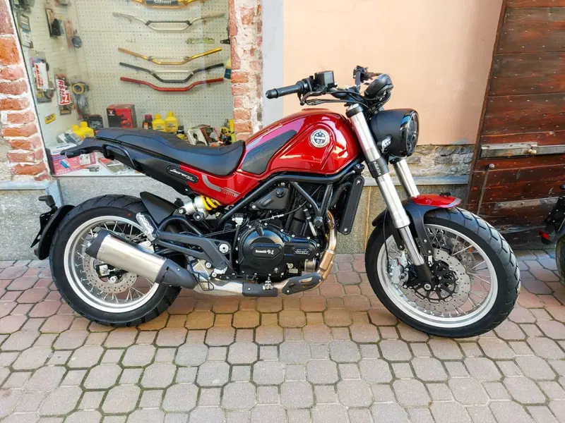 Benelli Leoncino 500 Trail (2021 - 26) (2)