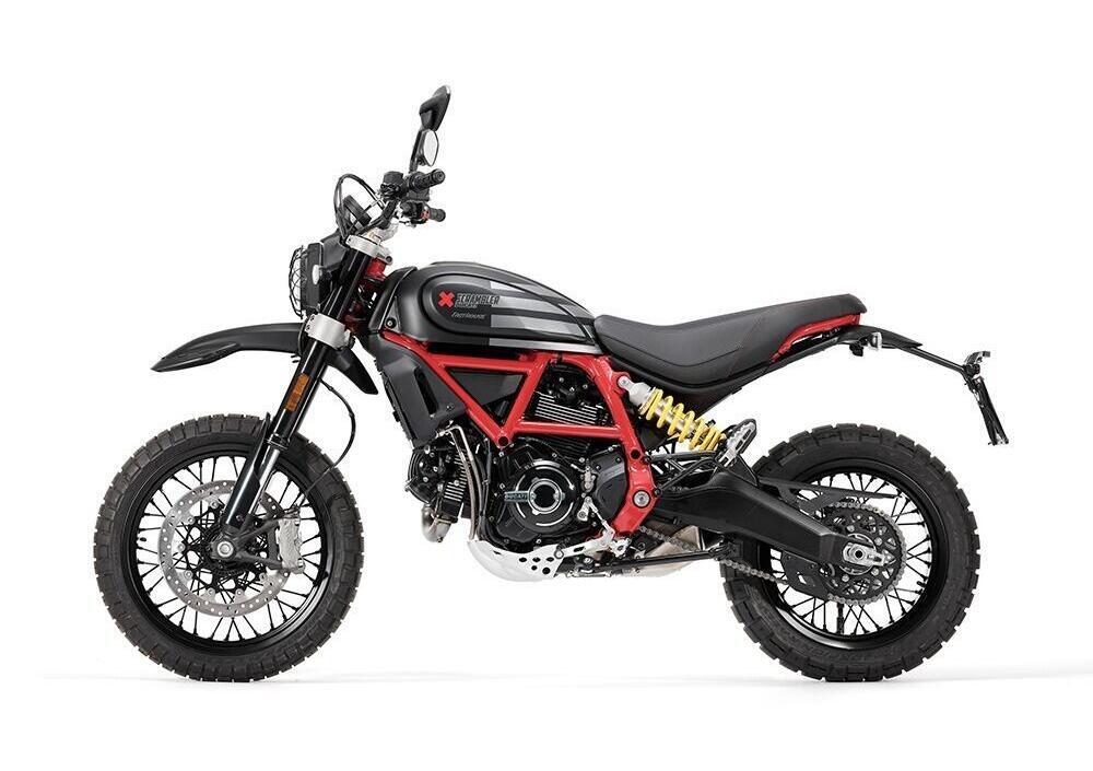 Ducati Scrambler 800 Desert Sled Fasthouse (2021 - 22) (4)