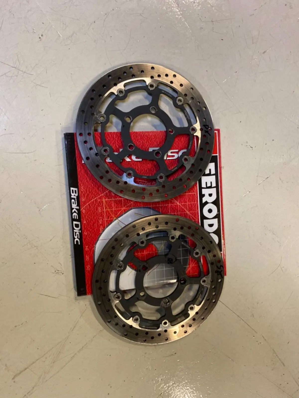 Dischi ferodo per kawasaki z1000sx ecc. (3)