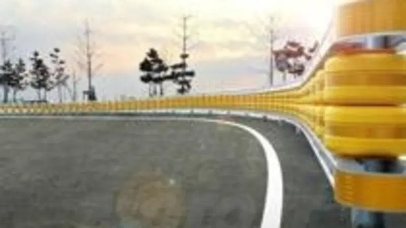 Strade pericolose: i motociclisti sono da tutelare