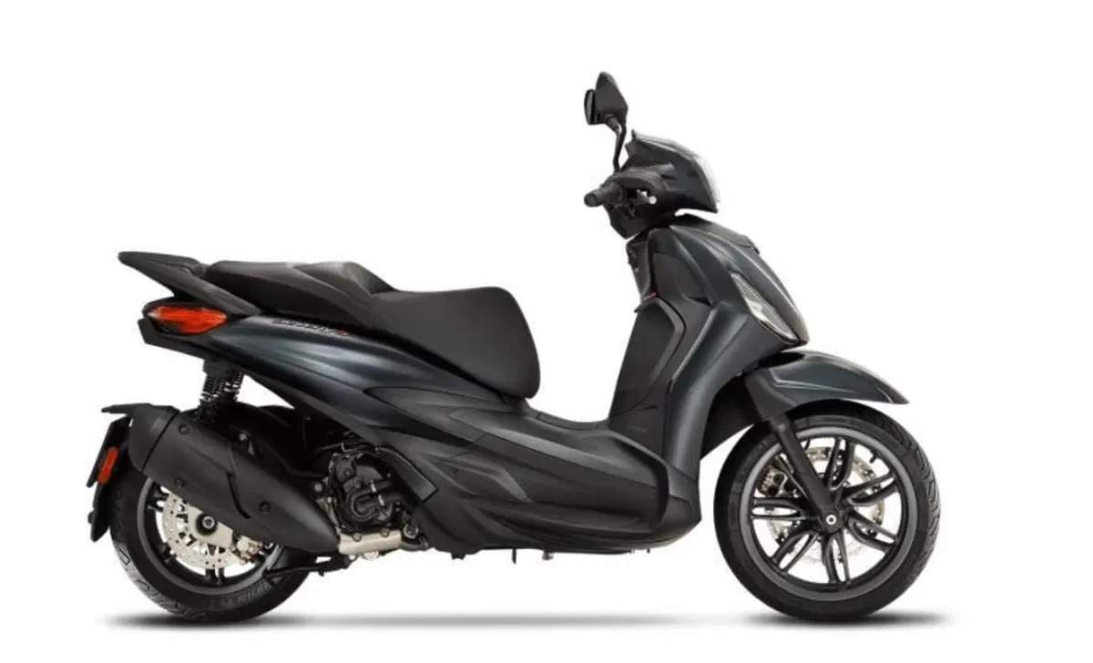 Piaggio Beverly 300 ABS-ASR (2021 - 25) (5)