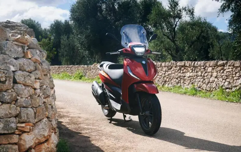 Piaggio Beverly 300 ABS-ASR (2021 - 25) (13)