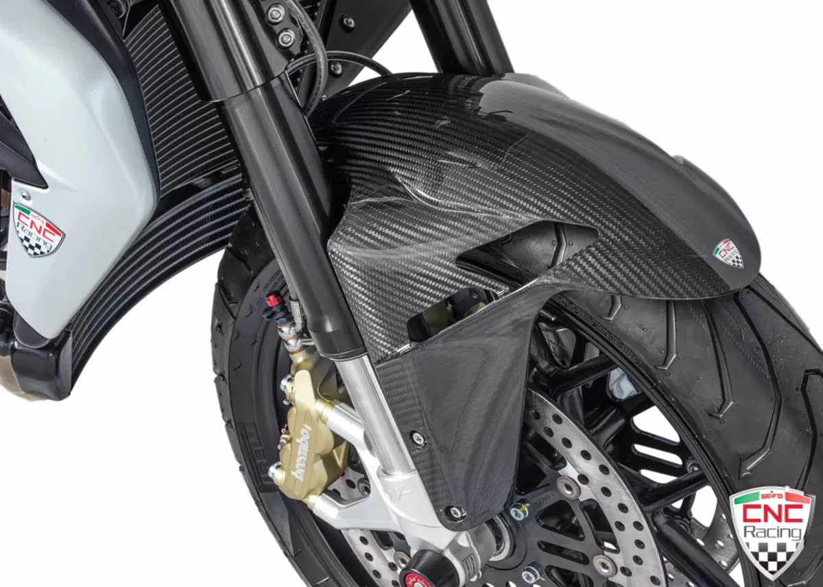CNC Racing: accessori per la MV Agusta Brutale (6)