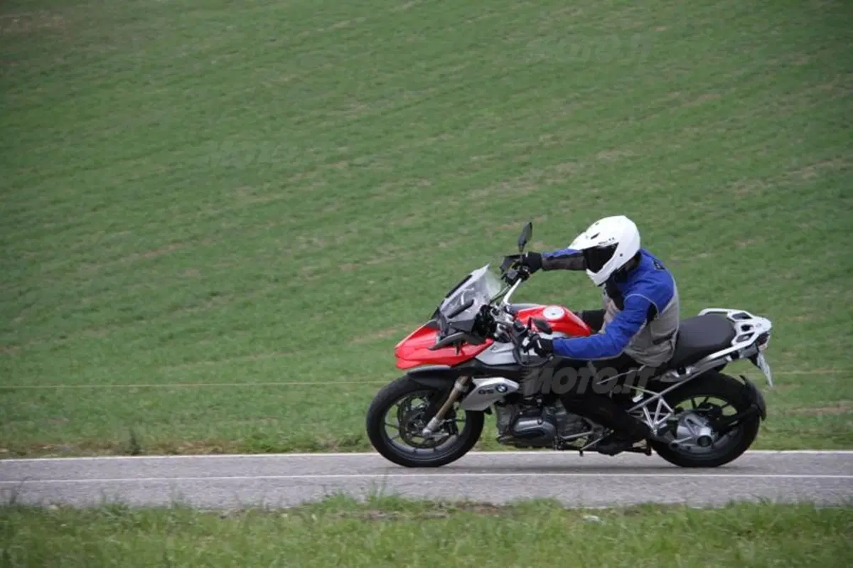 BMW R1200GS  (9)