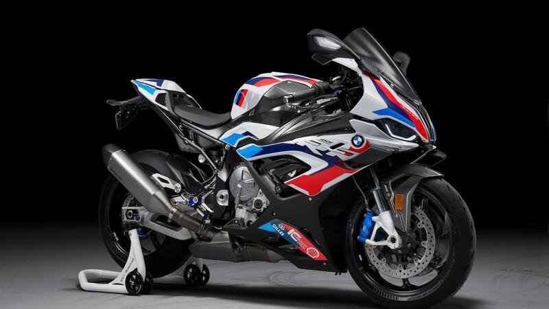 MotoGP 2021: BMW M1000RR prima safety bike del Motomondiale