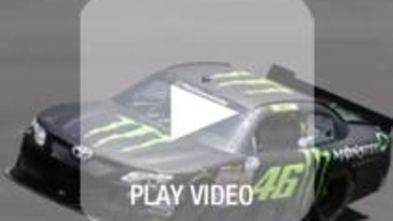 Valentino Rossi: a 300 km/h con la NASCAR  