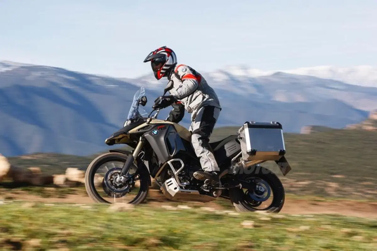 Nuova BMW F800GS Adventure. I prezzi (35)