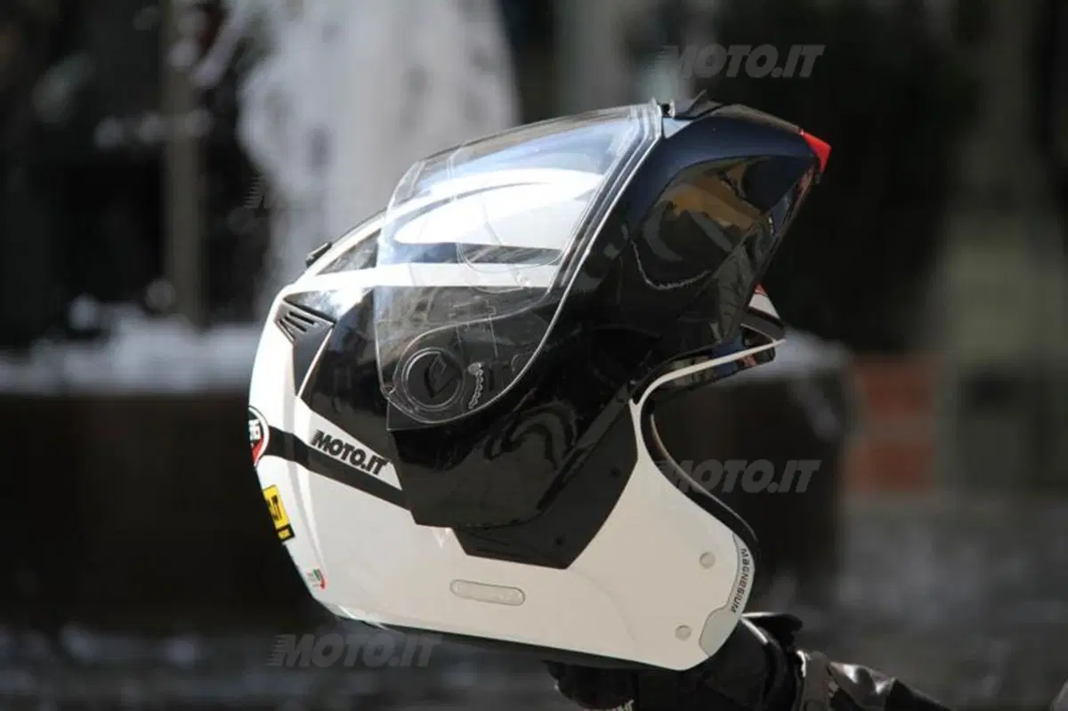 La prova del Caberg Modus Duale: comodo e ingegnoso (13)