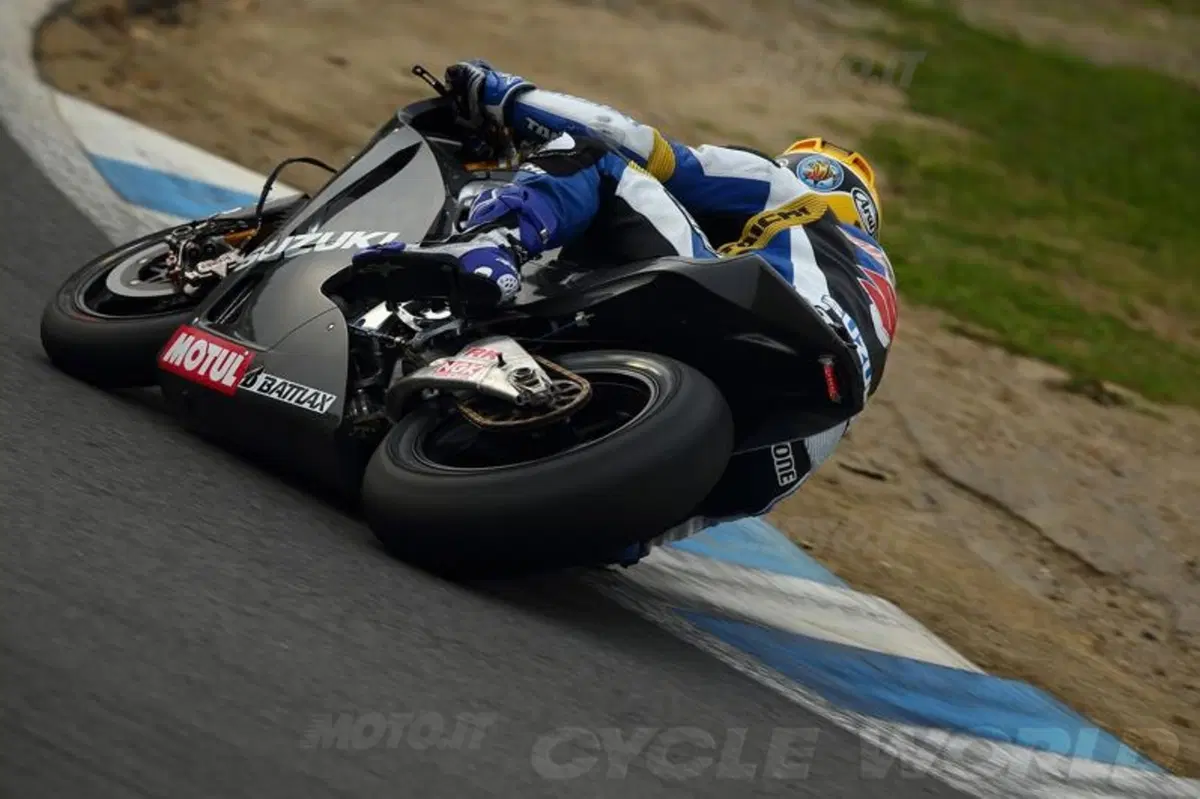 Suzuki MotoGP 2014, eccola qui! (5)