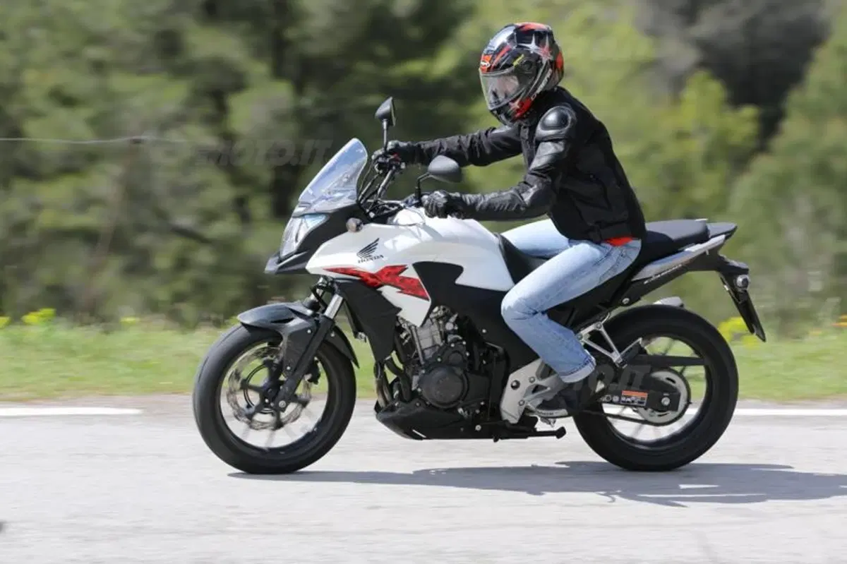 Honda CB500X (6)