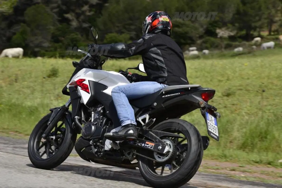 Honda CB500X (11)