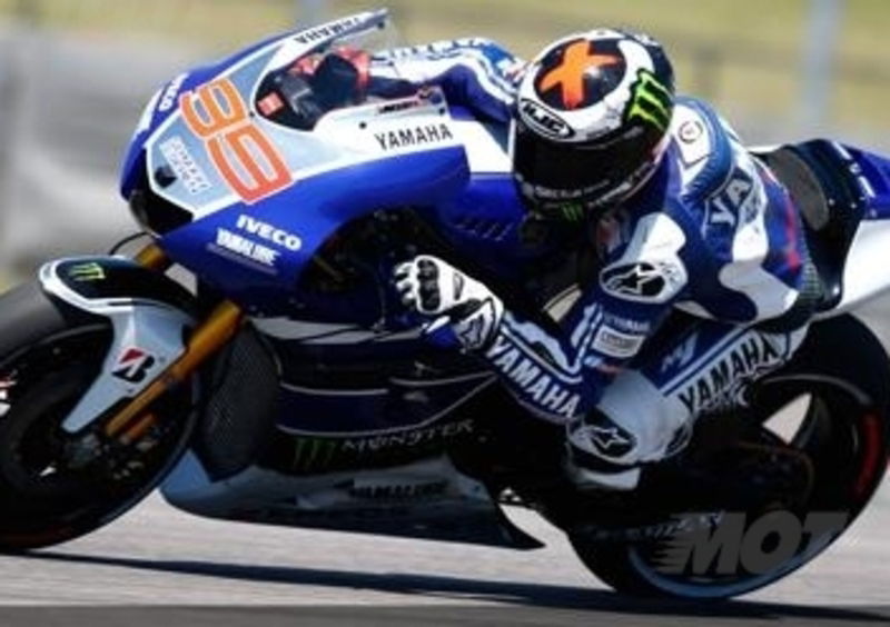 MotoGP Jerez. Prove libere 1. Lorenzo il pi&ugrave; veloce, Pedrosa a 3 millesimi