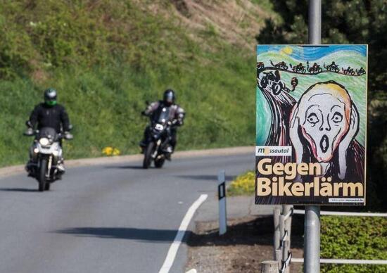 Anche la Svizzera dice no alle moto rumorose