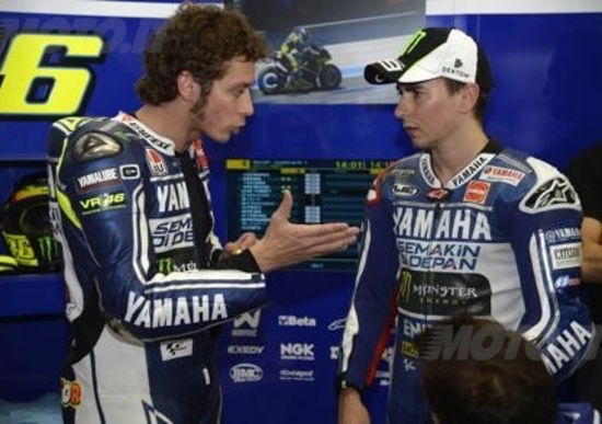 Rossi: Lorenzo favorito, ma non siamo lontani