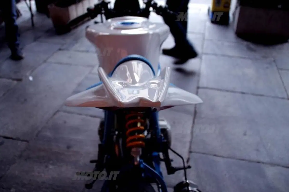 Motoys Italo: nuova giovinezza per Ducati SuperSport  (2)