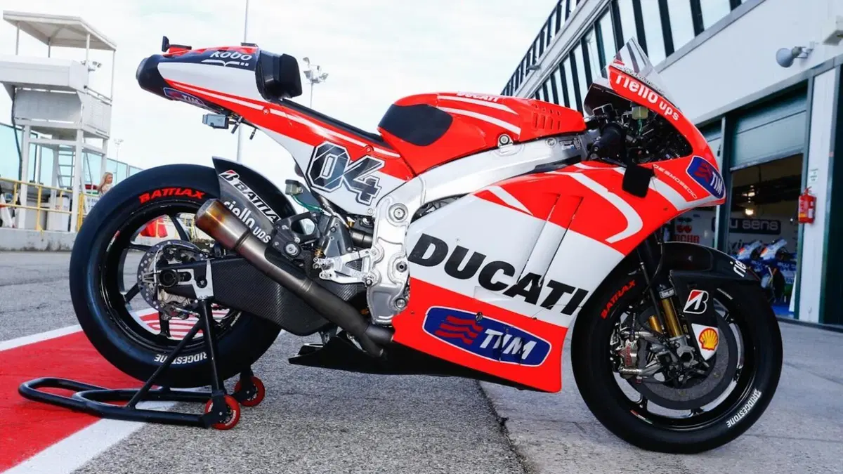 MotoGP. Tutte le moto di Andrea Dovizioso [GALLERY] (25)