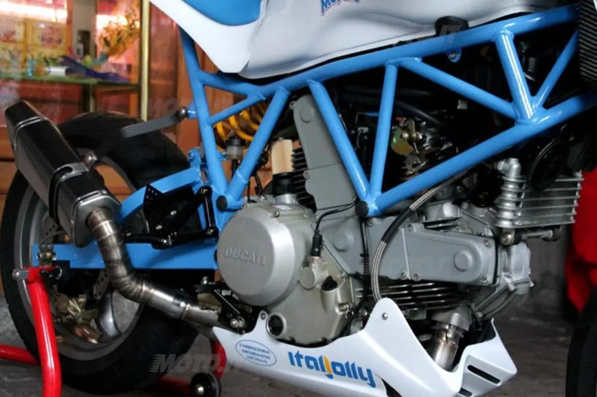 Motoys Italo: nuova giovinezza per Ducati SuperSport  (22)