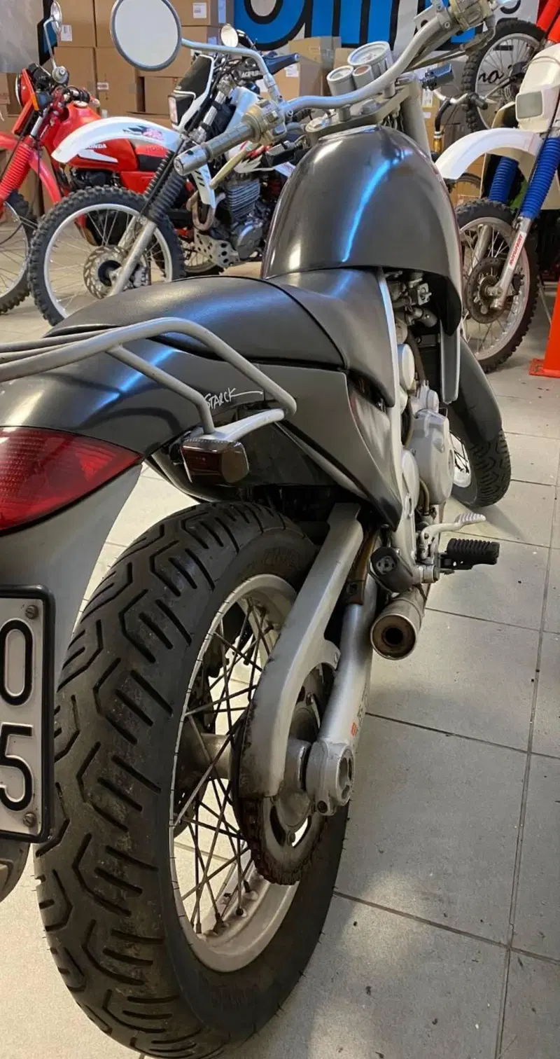 Aprilia Motò 6.5 650 (1995 - 96) (3)