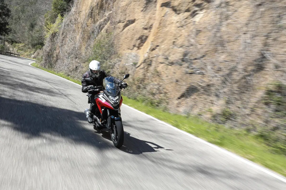 NC750X 2021: la best seller si rinnova (22)