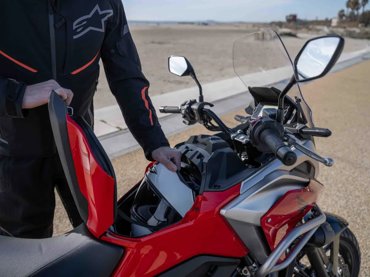 NC750X 2021: la best seller si rinnova (26)
