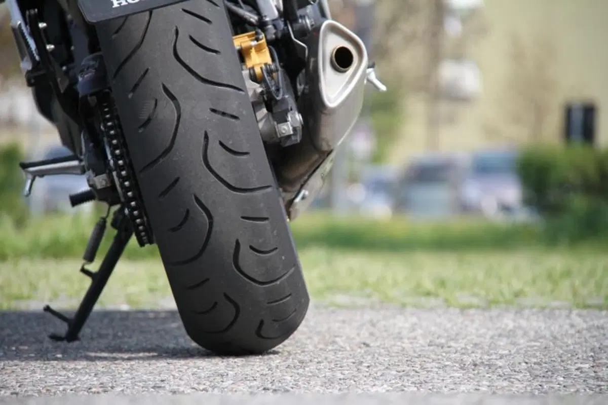 Nuovo Bridgestone T30. Turismo per sport (10)