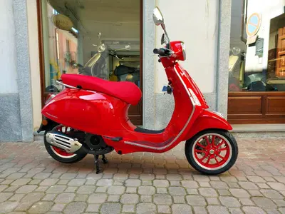 Vespa Primavera 125 RED (2025 - 26) nuova